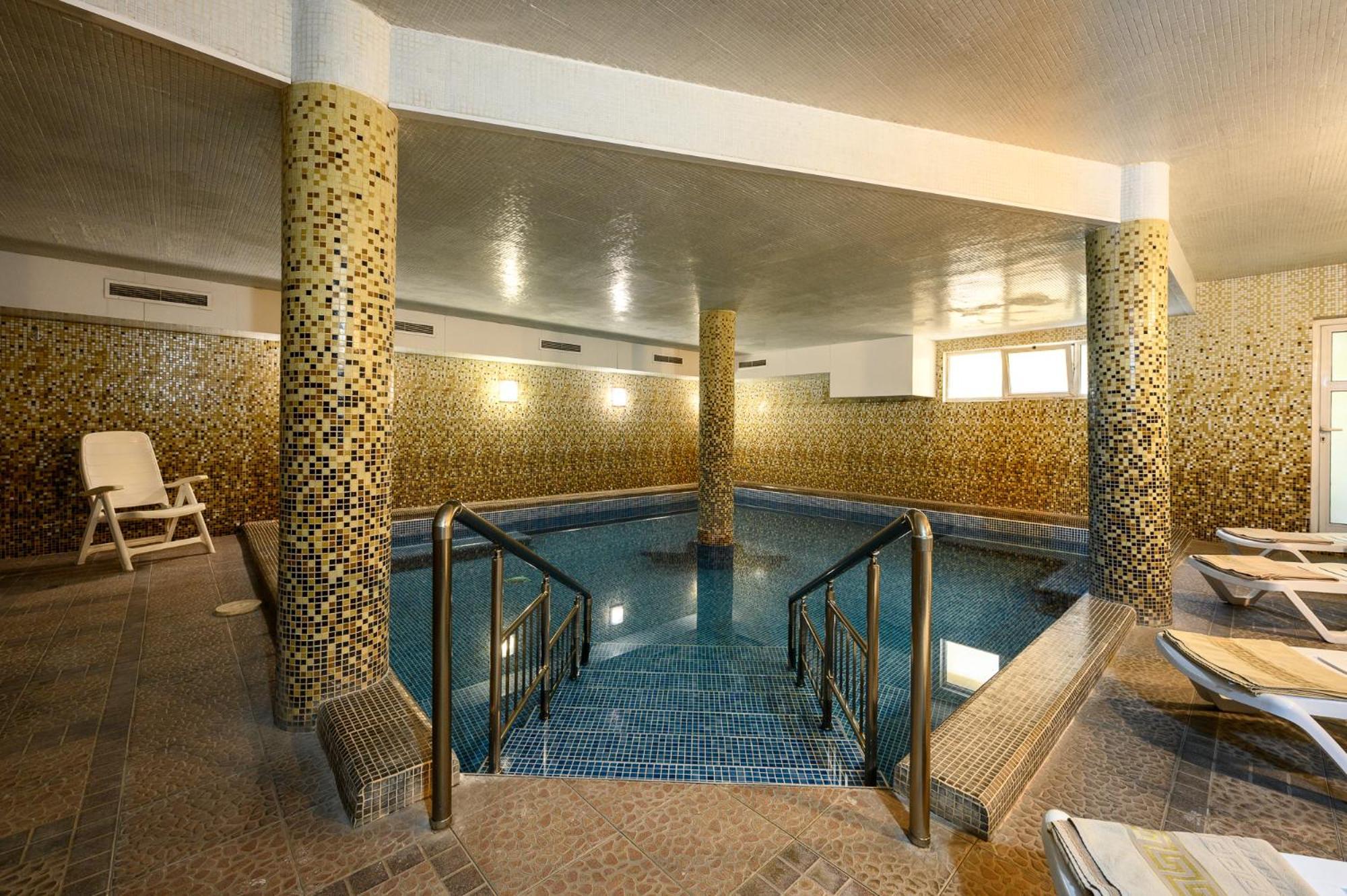 Spa Hotel Holiday Velingrado Exterior foto